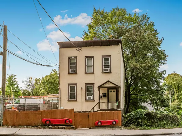 338 Ashburton Avenue, Yonkers, NY 10701