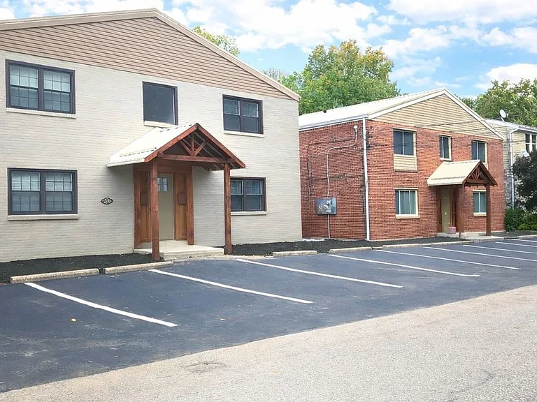 610 Broadhead Ave #C — Photo 39
