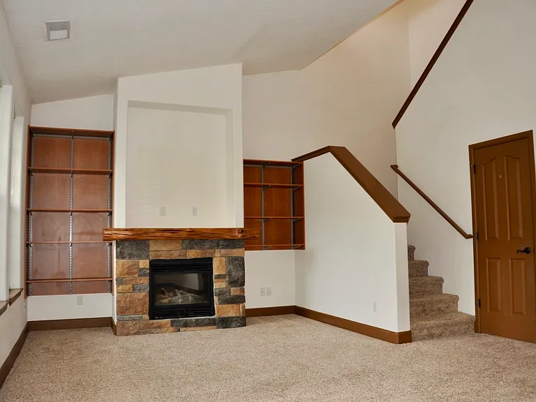 940 W Willow Lake Loop — Photo 6
