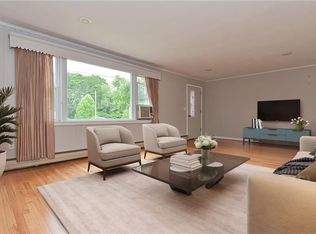 15 Wilbur Ave, Warren, RI 02885