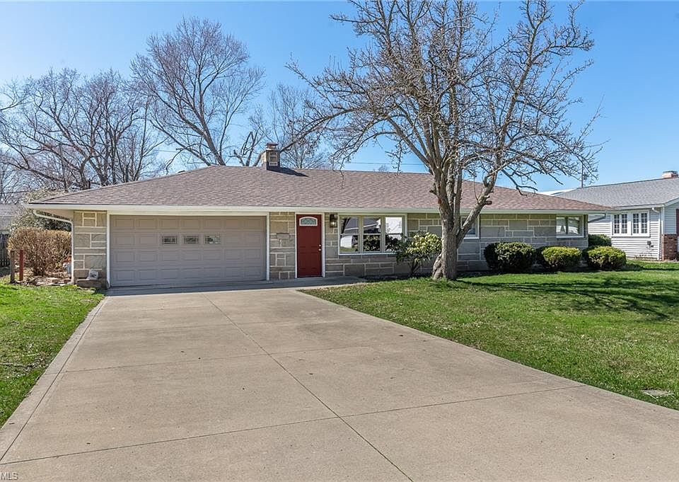 1st image of 6066 Cedarwood Rd
