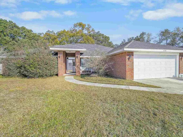 1370 Mazurek Blvd, Pensacola, FL 32514