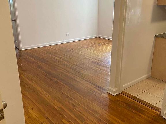 4th image of 81-10 135th St #507