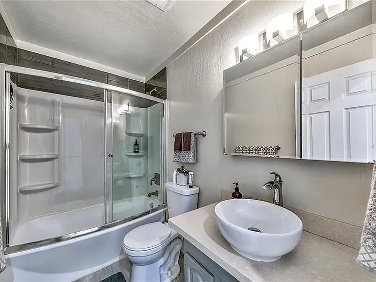 989 Tahoe Blvd #14 — Photo 9