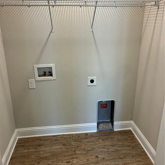 6736 Spaniel Dr — Photo 15