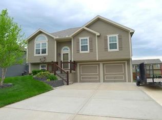 11523 N Lane Ave, Kansas City, MO 64157