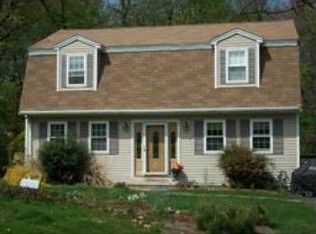 11 Joyce Cir, Shrewsbury, MA 01545