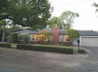 825 E Swift Ave, Fresno, CA 93704