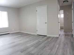 2702 W 32nd Ave APT 4, Anchorage, AK 99517