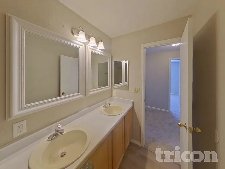 6325 Blazing Star Dr — Photo 14