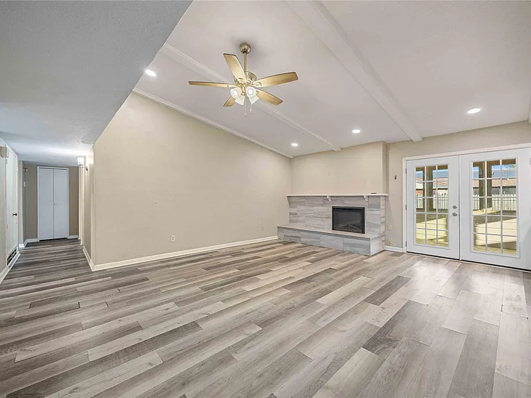 14515 Merry Meadow Dr — Photo 11