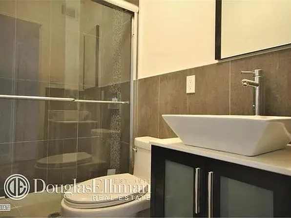 576 Marcy Avenue image 22 of 39