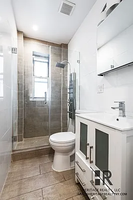 Rented by Heritage Realty LLC | media 18