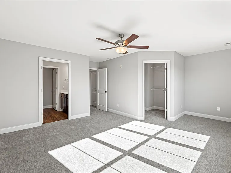 Lenoir City Townhouses — Photo 13