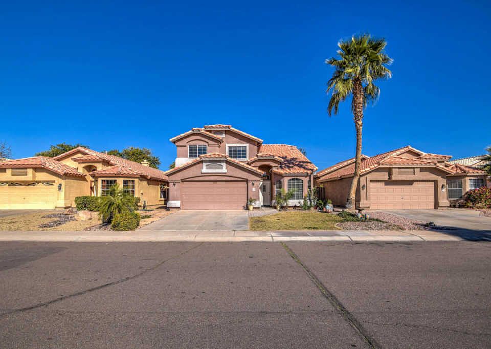 1st image of 1284 W Myrna Ln