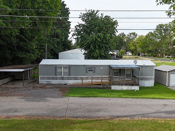 2nd image of 245 Atlanta St