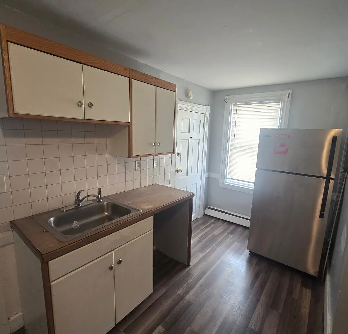 3 bed, $1,600 — Photo 3