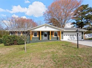 3961 S Hurt Rd SW, Smyrna, GA 30082