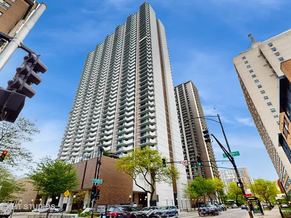 6033 N Sheridan Rd APT 27B, Chicago, IL 60660
