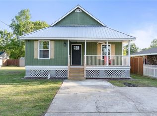 2132 Webster St, Mandeville, LA 70448
