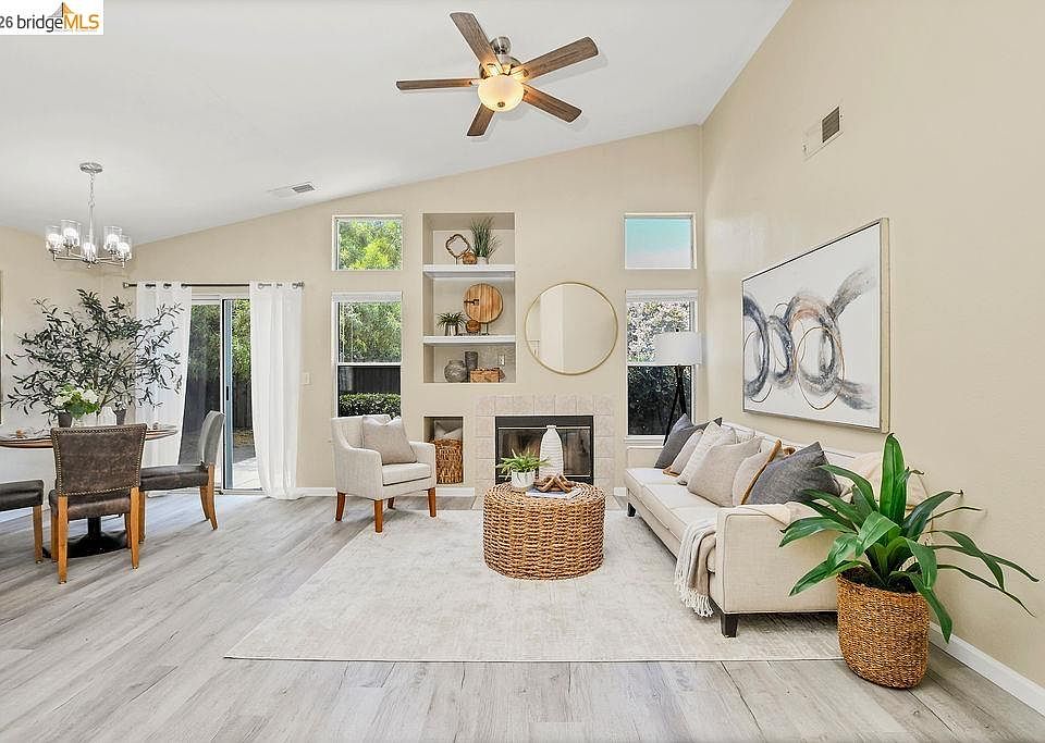 1st image of 3803 Pato Ln