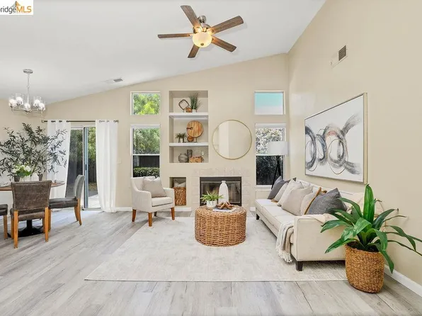 3803 Pato Ln, Oakley, CA 94561