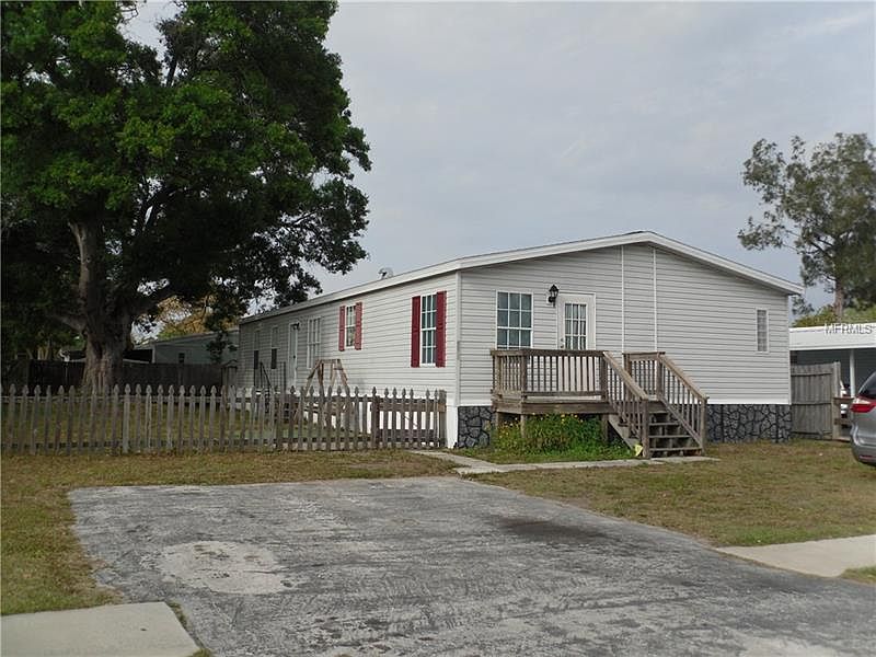 1st image of 6033 136th Ave N