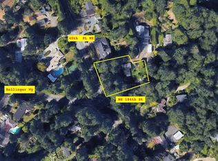 18410 40th Pl NE, Lake Forest Park, WA 98155