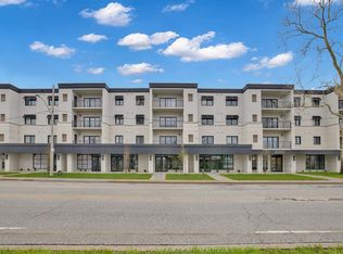 3817 Howard Ave #309, Windsor, ON N9E 0B5