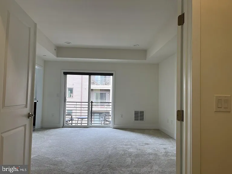 916 Lakeview Ct #36 — Photo 24