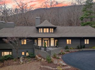 220 Wake Robin Dr, Jasper, GA 30143