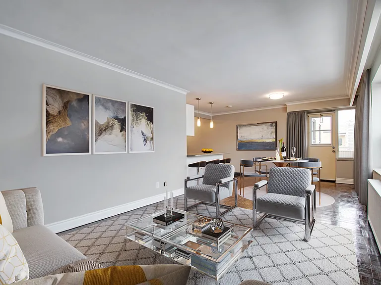 640 Roselawn Ave — Photo 14