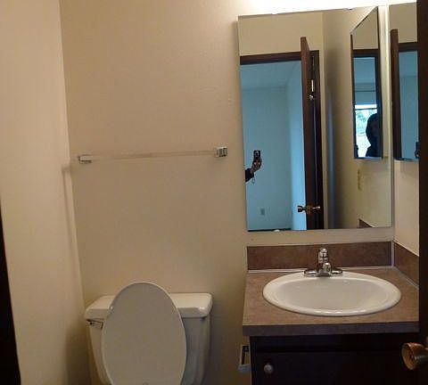 5th image of 6568 4th Ave NE APT 25
