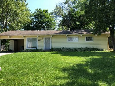 883 Dunbar Rd, Mundelein, IL, 60060