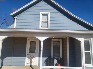 104 N 4th St, Kinsley, KS 67547