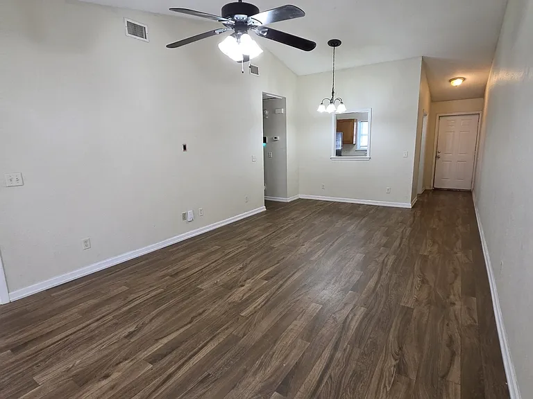 403 S Ashley St — Photo 25