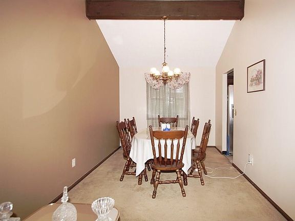4th image of 4775 Cottonwood Ln