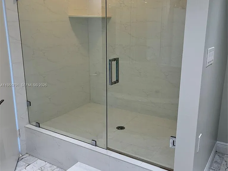 19707 Turnberry Way #24A — Photo 10