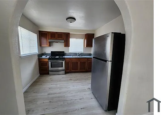 4000 San Carlos Way #B — Photo 1