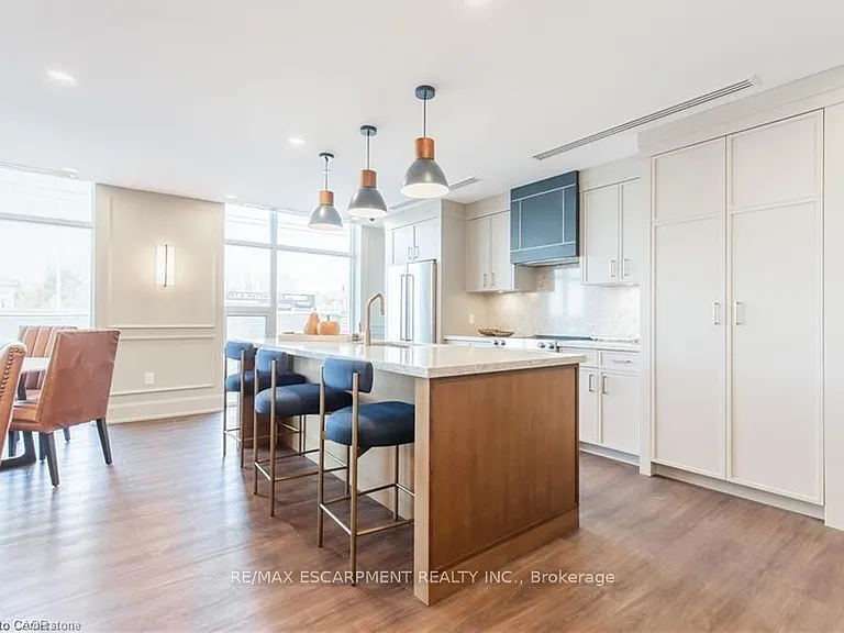 450 Dundas St E #801 — Photo 30