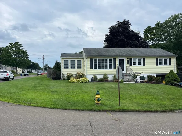 246 Beatrice Drive, West Haven, CT 06516