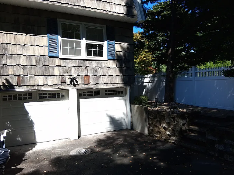 61 Bushwick St — Photo 3