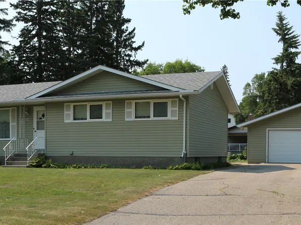 1110 Carleton Street, Moosomin, SK S0G 3N0
