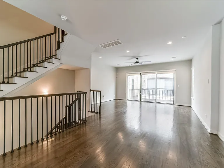 5309 Petty St — Photo 12
