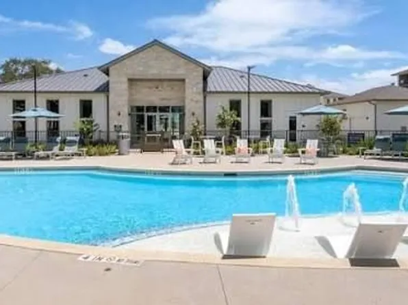 2201 N A W Grimes Blvd, Round Rock, TX 78664