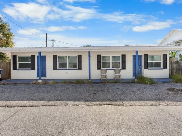 135 90th Ave, Treasure Island, FL 33706