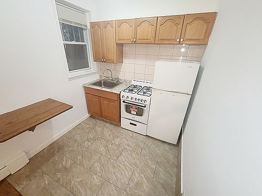 4th image of 119-50 Metropolitan Ave #1A