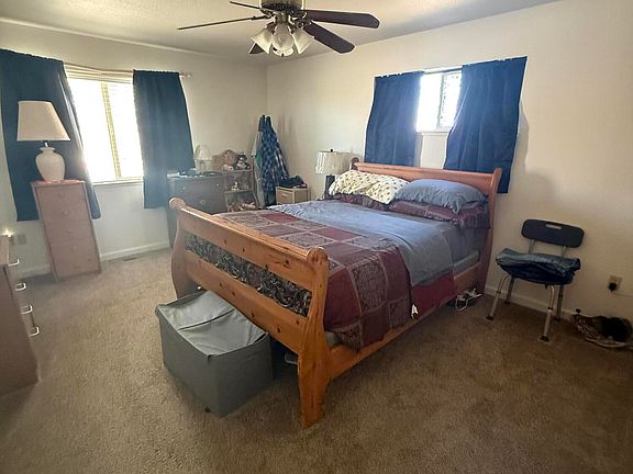 2nd image of 5424 Desert Hills Loop