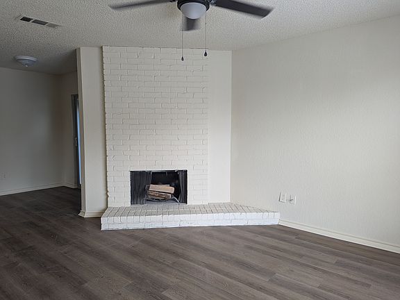 2nd image of 516 Claire Ct