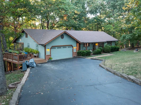 18577 Melrose Woods Dr, Glencoe, MO 63038